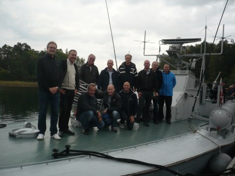 Glada miner efter närkontakt med både historiska och nutida marina styrkor